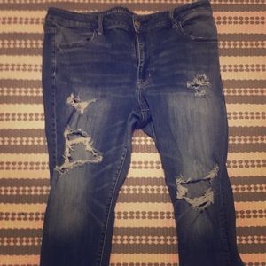 American Eagle Skinnies